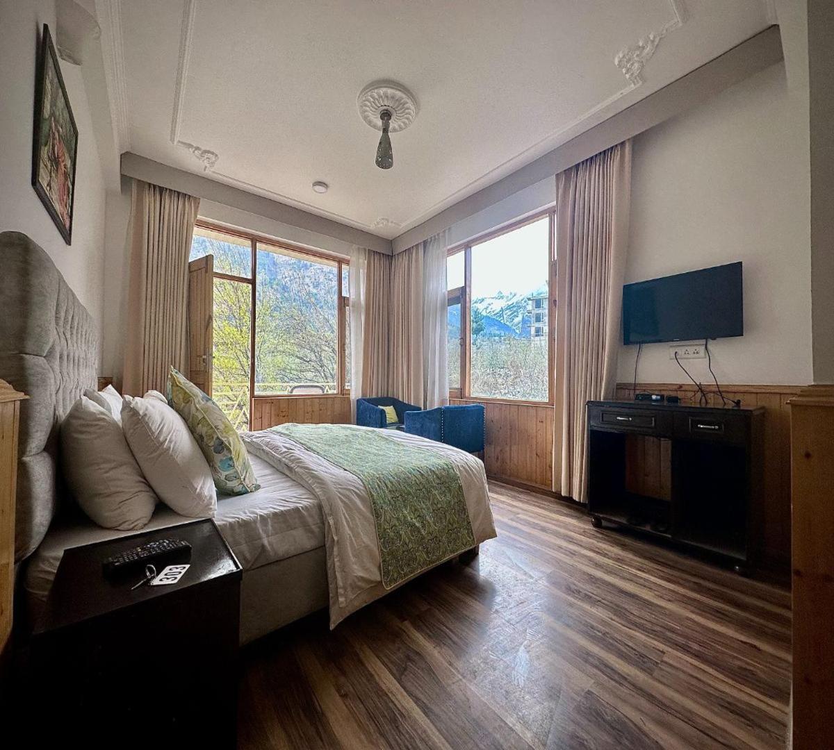 Snow Range Resort And Cottage Vashist Екстер'єр фото