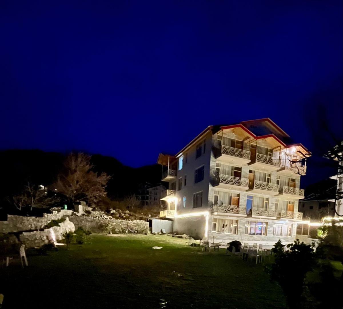 Snow Range Resort And Cottage Vashist Екстер'єр фото