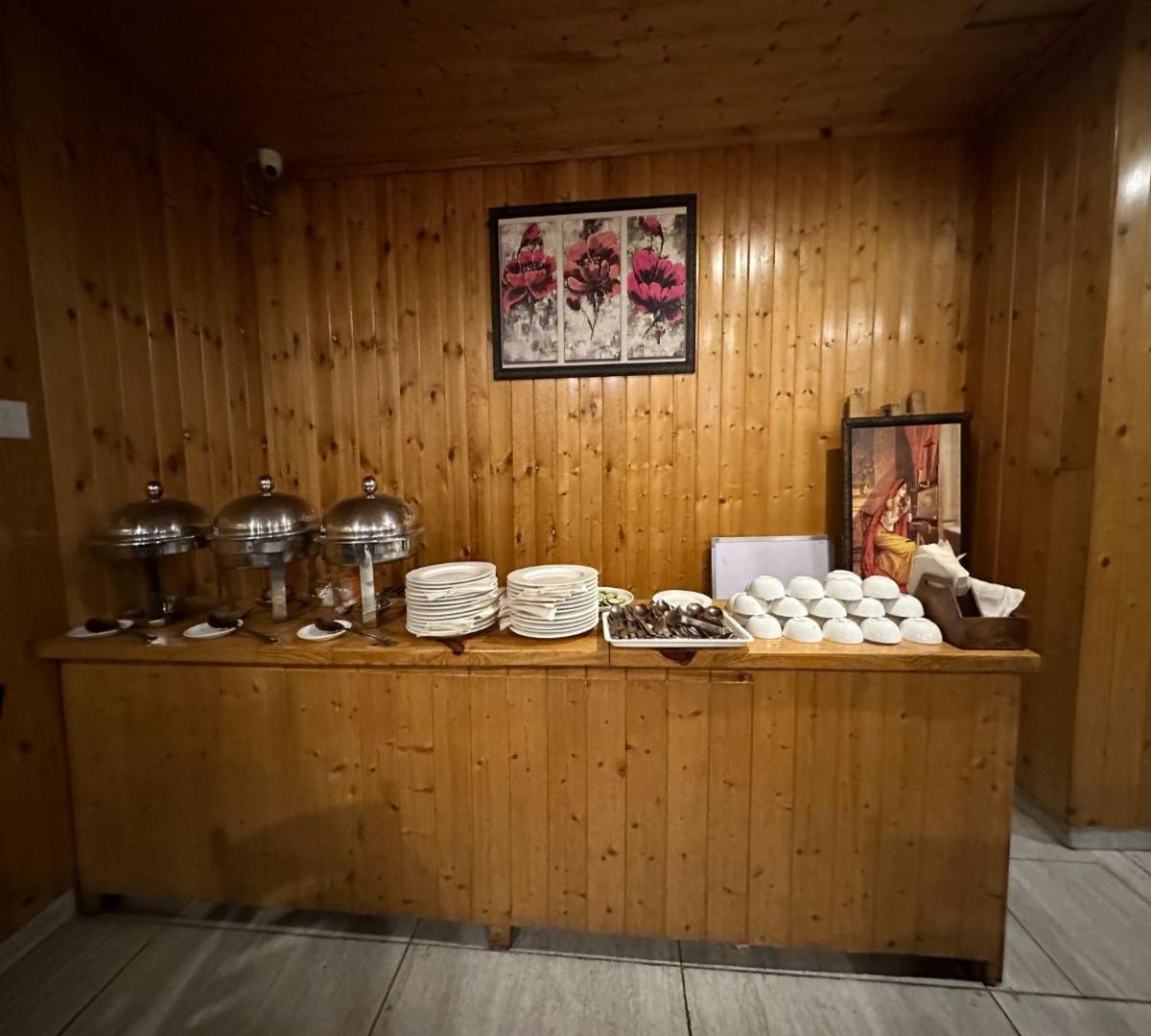 Snow Range Resort And Cottage Vashist Екстер'єр фото